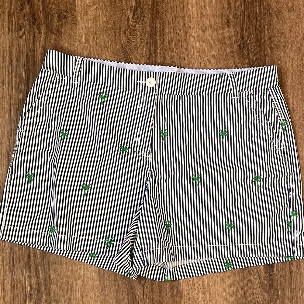 Crown & Ivy Caroline Blue Pin Stripe Palm Tree Shorts Sz 14